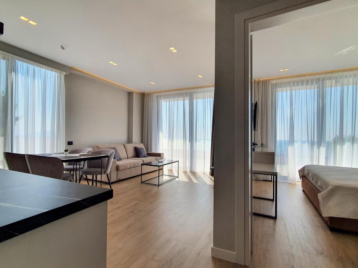 Meraviglia Boutique Hotel Sarandë Exteriör bild