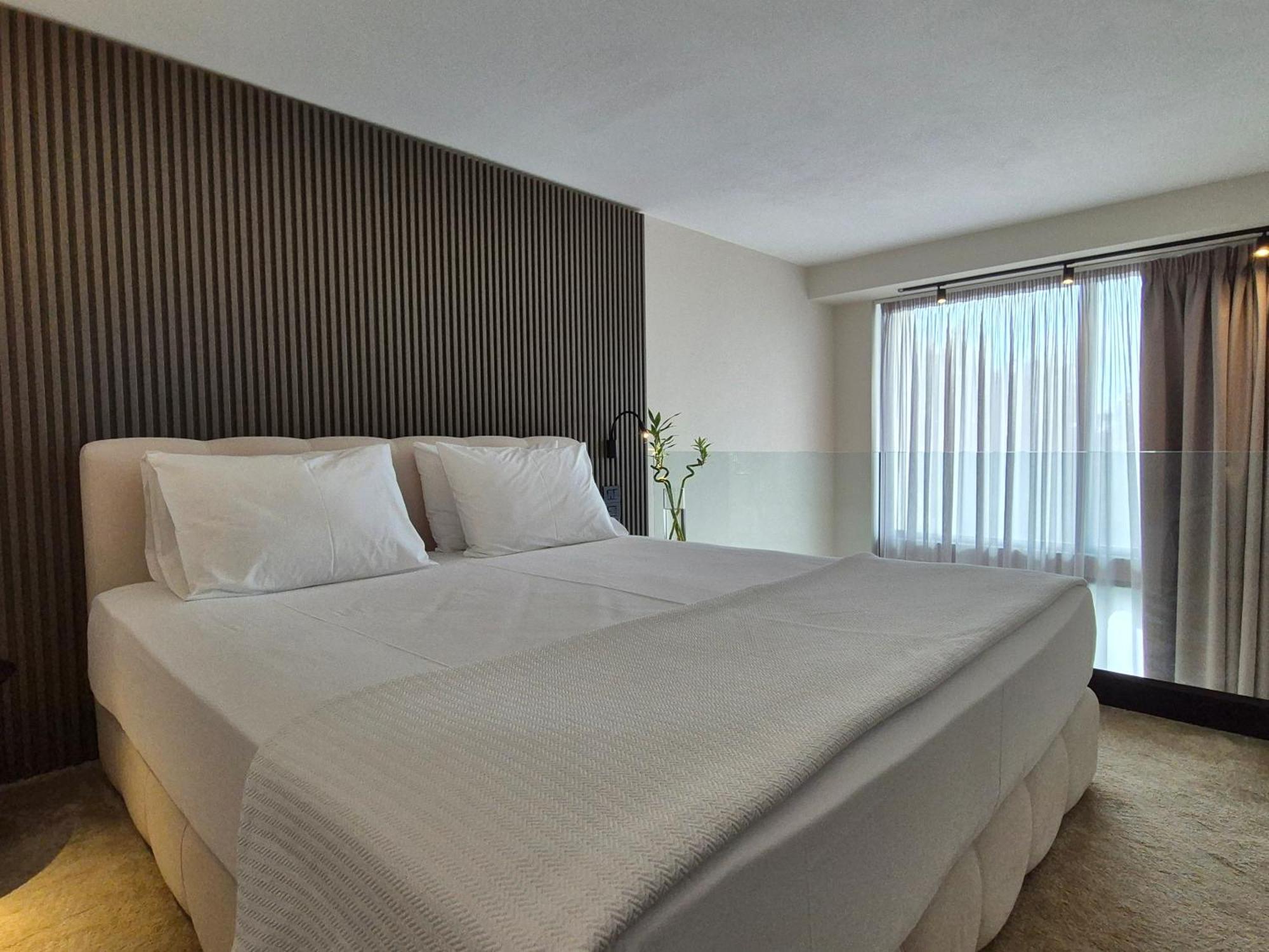 Meraviglia Boutique Hotel Sarandë Exteriör bild
